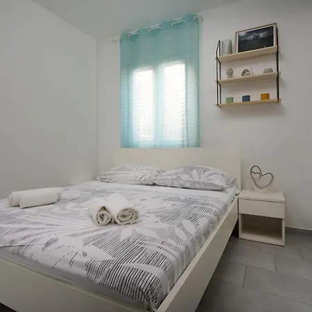 Elena Tia Apartment Medulin